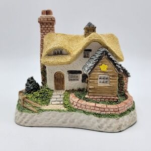 Vintage David Winter Cottages Buttercup Cottage Miniature House 1994